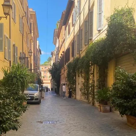 Appartamento Margutta Domitia *