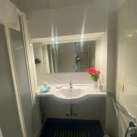 Margutta Domitia Apartmán *